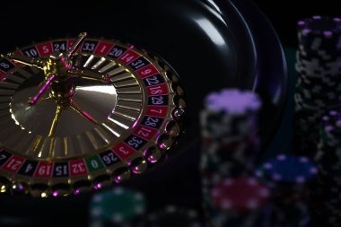 pokigem live game shows interface displaying Aviator multiplier climb in real time