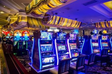 pokigem Wild Coaster tournament leaderboard display showing live rankings and player scores